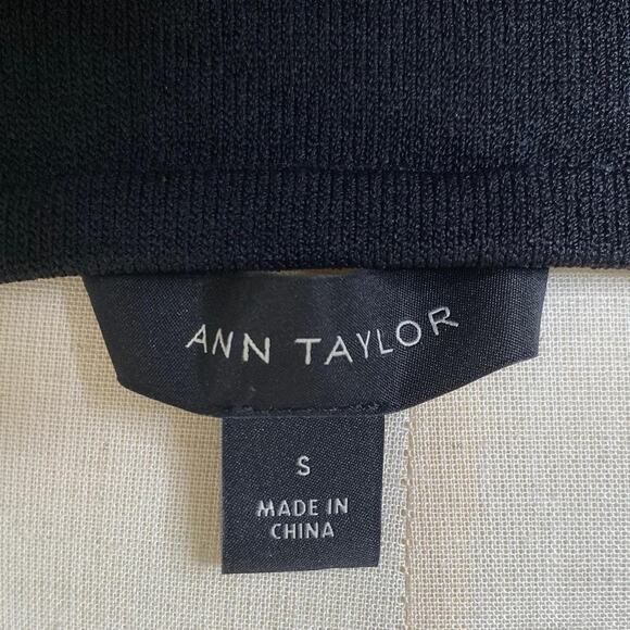 Y2k black right off the shoulder scoop neck flare long sleeve - Picture 6 of 6